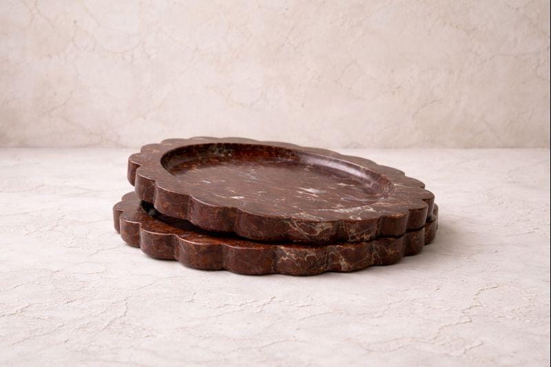 Burgundy Marble Round Scallop Tray