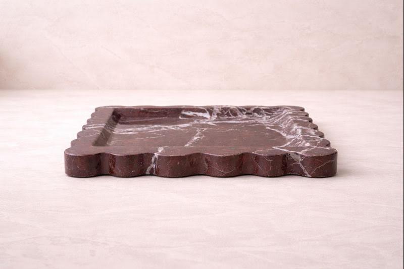 Burgundy Marble Scallop Tray