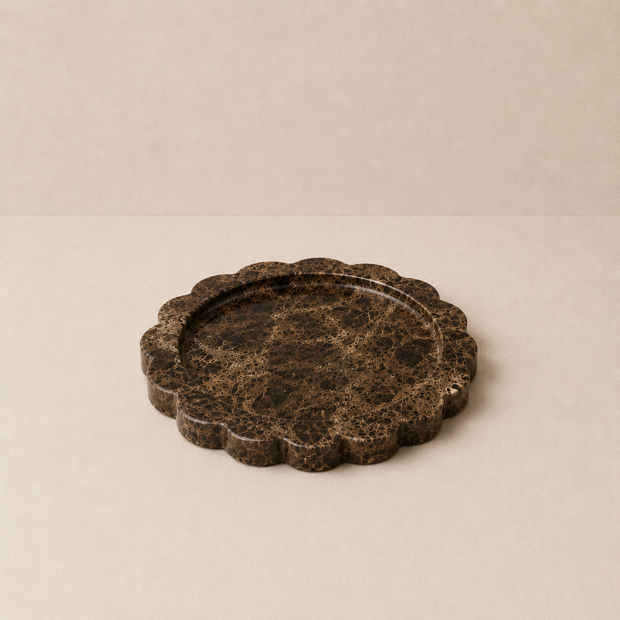 Brown Marble Round Scallop Tray