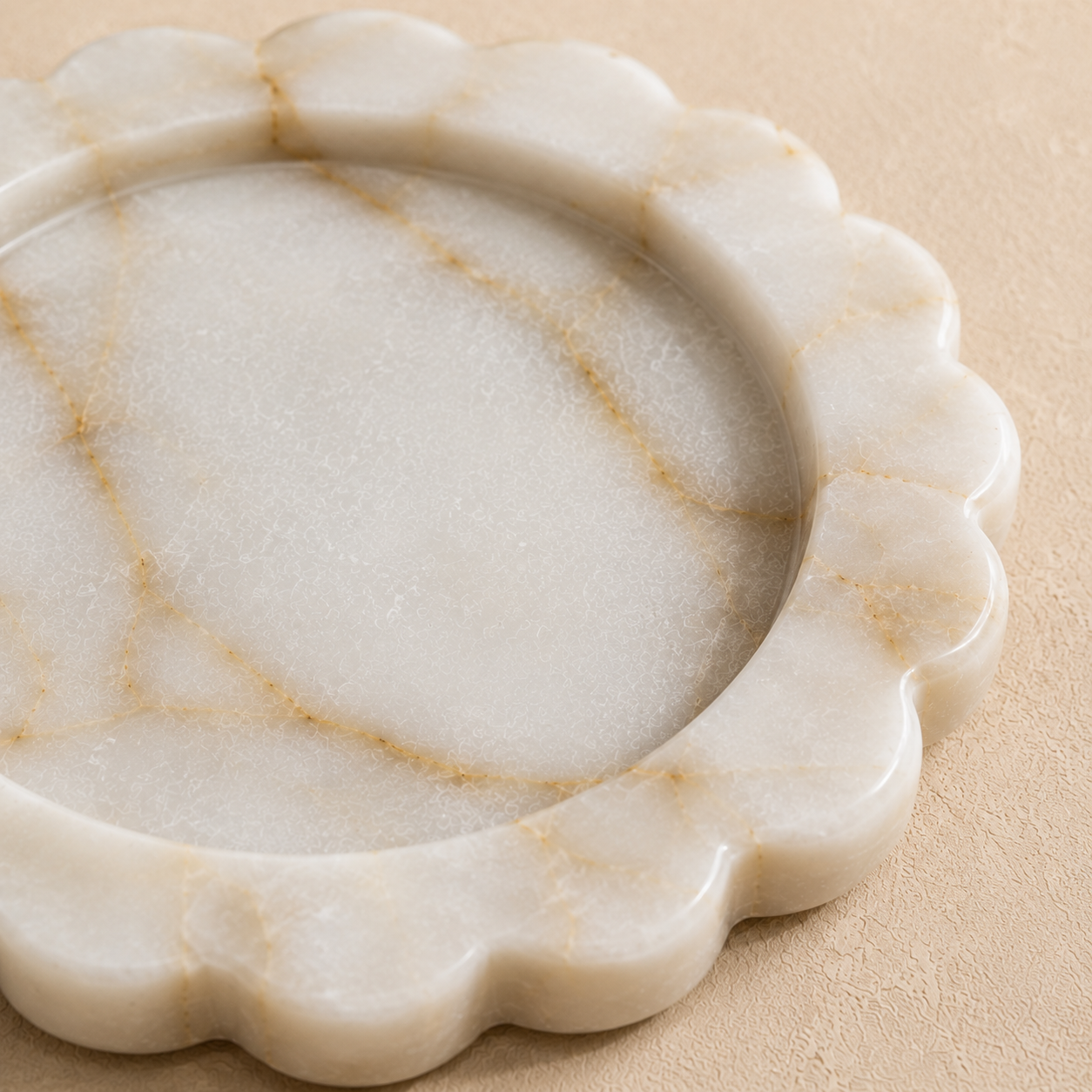 White Marble Round Scallop Tray